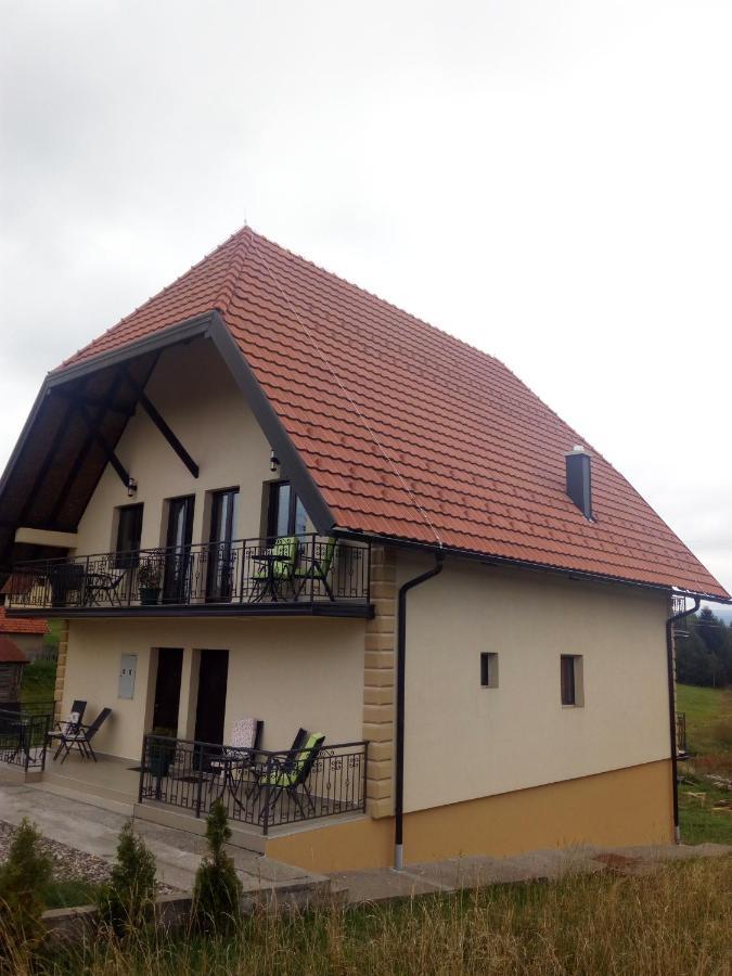 Apartmani Tarsko Sunce Kaludjerske Bare Exterior photo