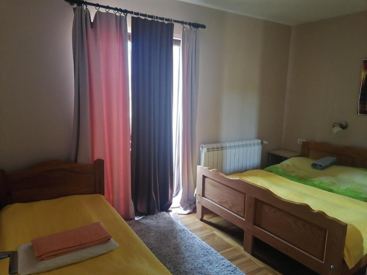 Apartmani Tarsko Sunce Kaludjerske Bare Exterior photo