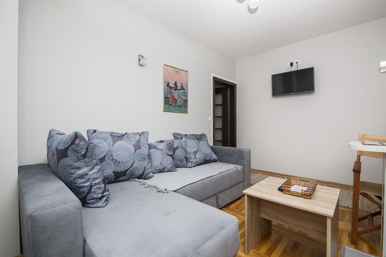 Apartmani Tarsko Sunce Kaludjerske Bare Exterior photo